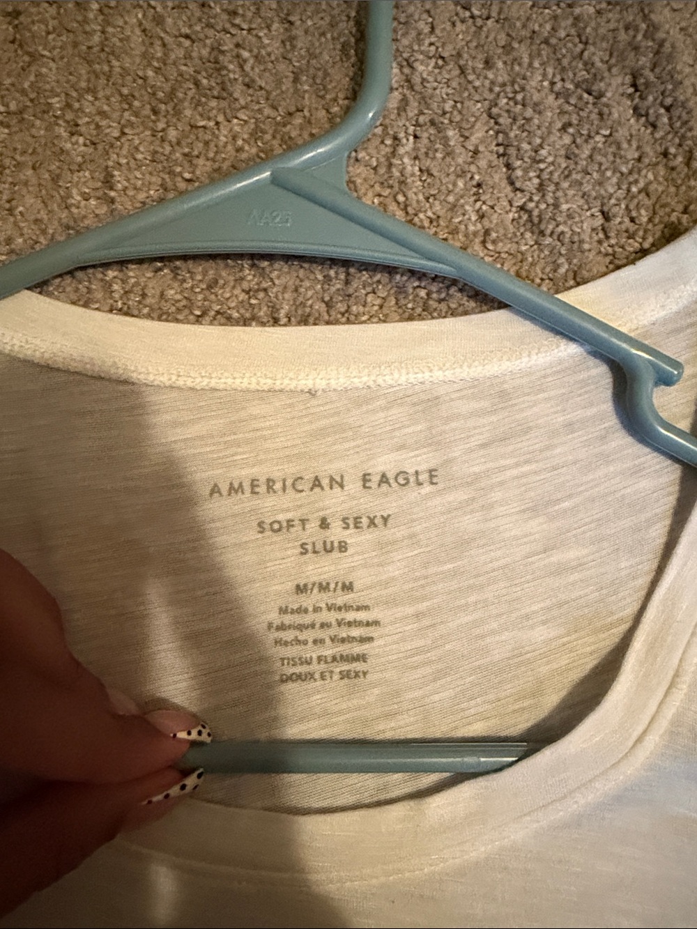 American Eagle Outfitters White Scoop Neck Tank Top - Picture 2 of 2